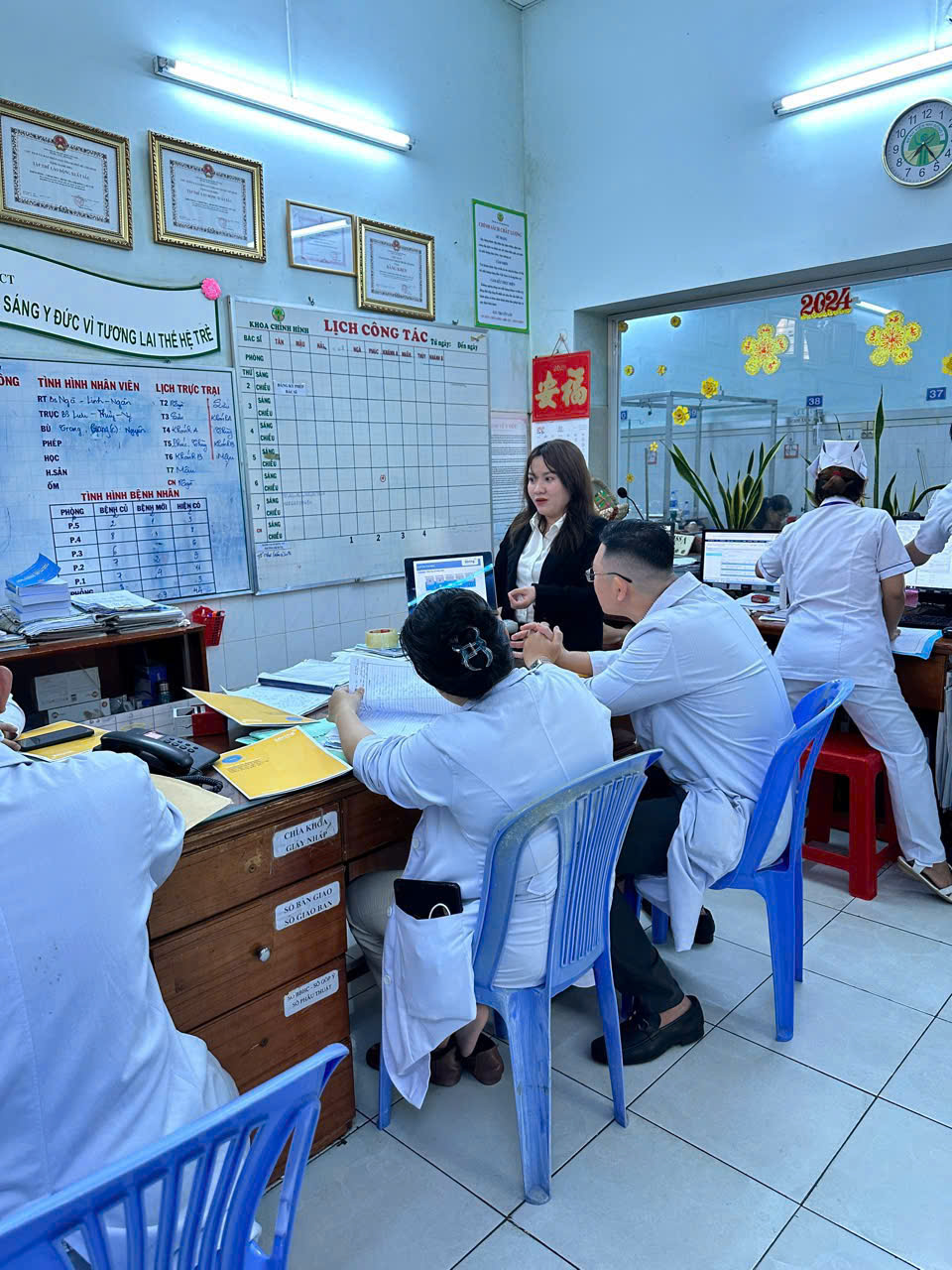 CHUYÊN VIÊN KINH DOANH THIẾT BỊ Y TẾ